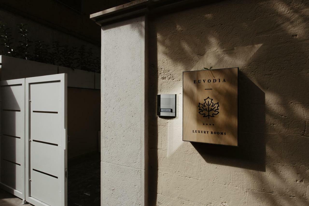 Euvodia Luxury Rooms Matera Zewnętrze zdjęcie